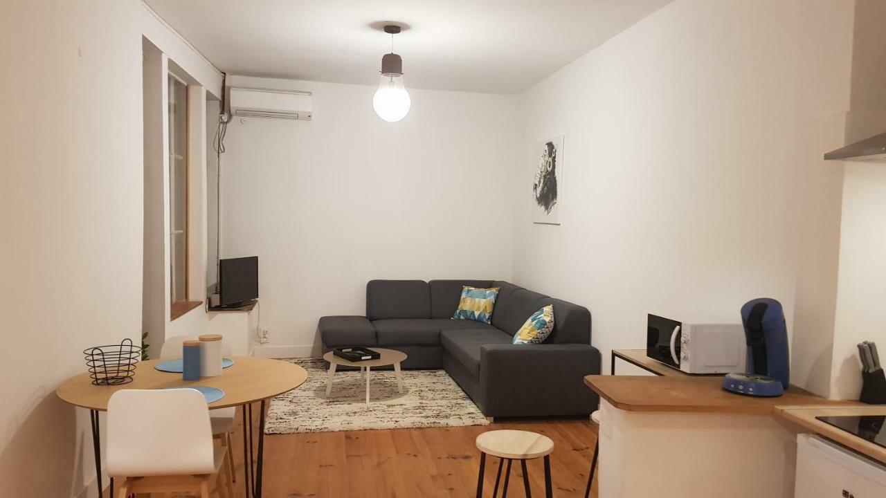 Appartement Avec Cour ★ Spacieux ★ Hyper Centre Castres  Exterior photo