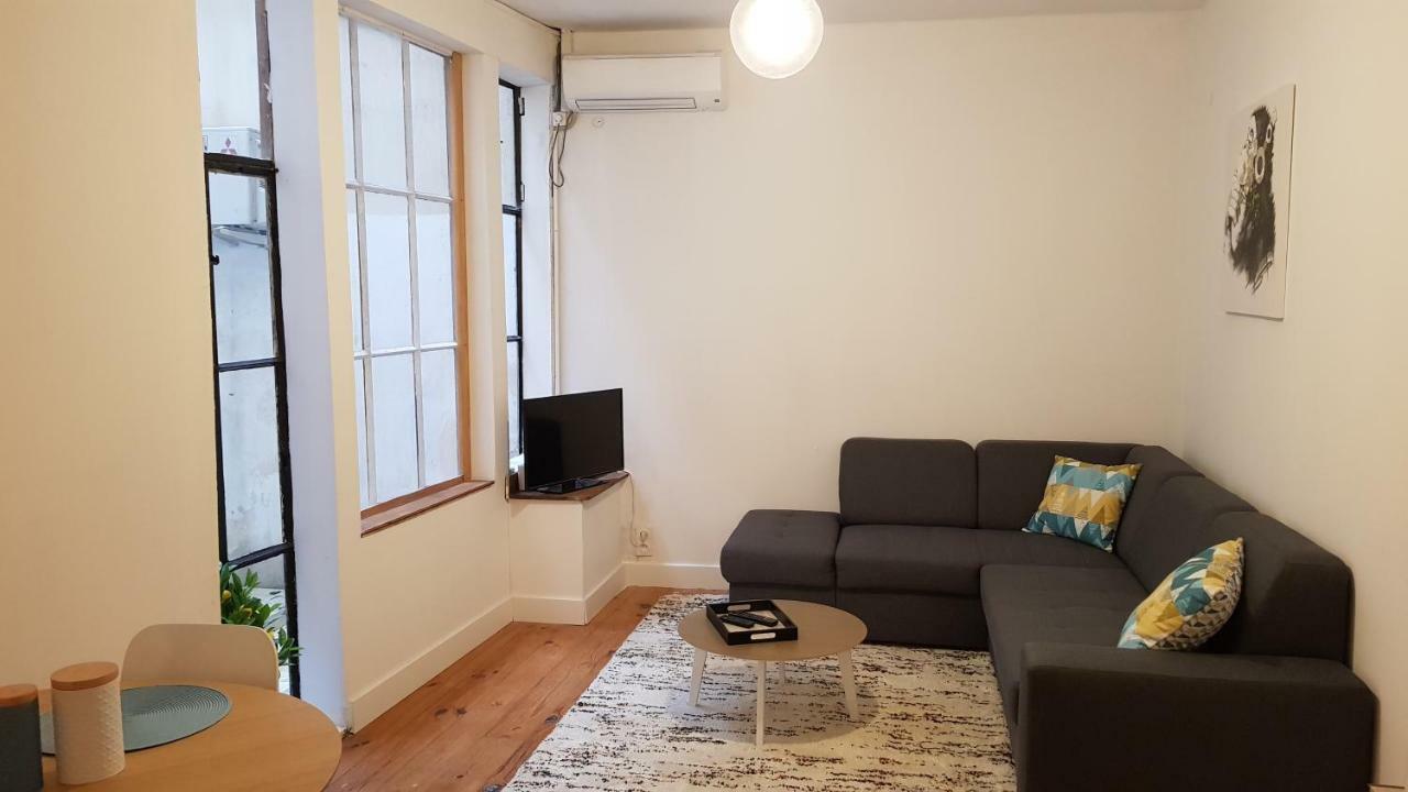 Appartement Avec Cour ★ Spacieux ★ Hyper Centre Castres  Exterior photo